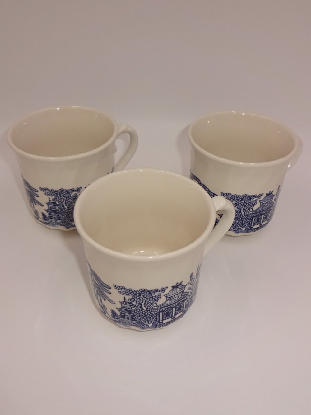 Set of 3 Churchill China Blue Willow Swirl Flat Coffee Tea Mugs Cups England